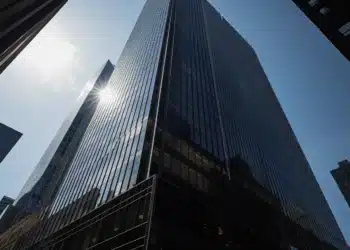 Podle investiční banky Goldman Sachs by AI po světě mohla nahradit až 300 milionů pracovních míst
