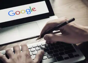Google plánuje integrovat konverzační umělou inteligenci přímo do vyhledávače